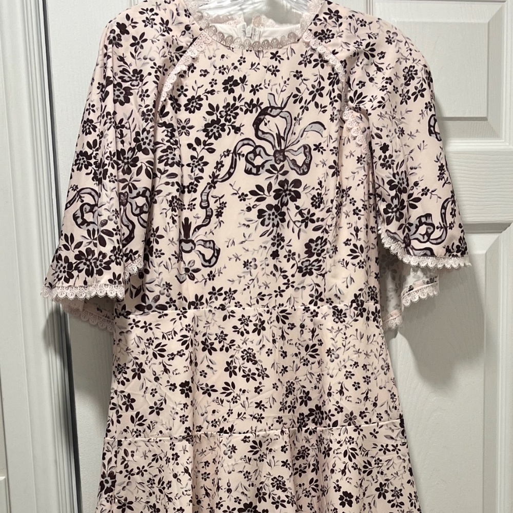 Beulah light pink gown